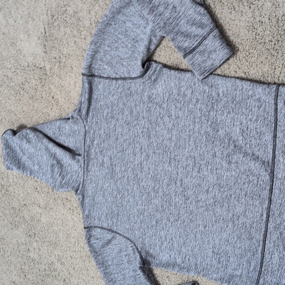 Under Armour Sweatshirt Heathered Gray Dri Fit Hoodie  Neon Green Logo Cold Gear - Picture 12 of 12